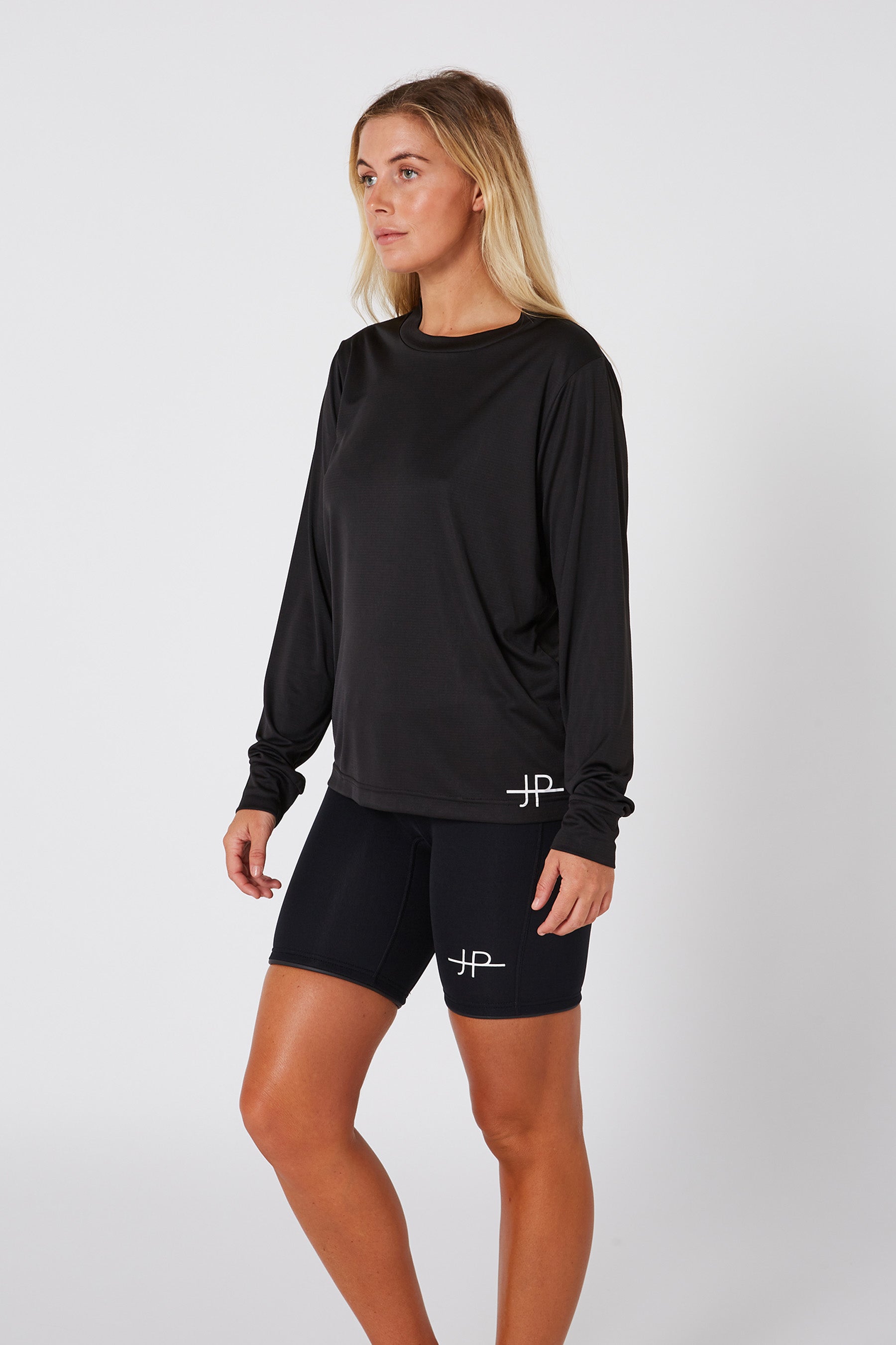 Jetpilot Cause Hydro Ladies LS Tee - Black - photo 4 — view 04 (3)