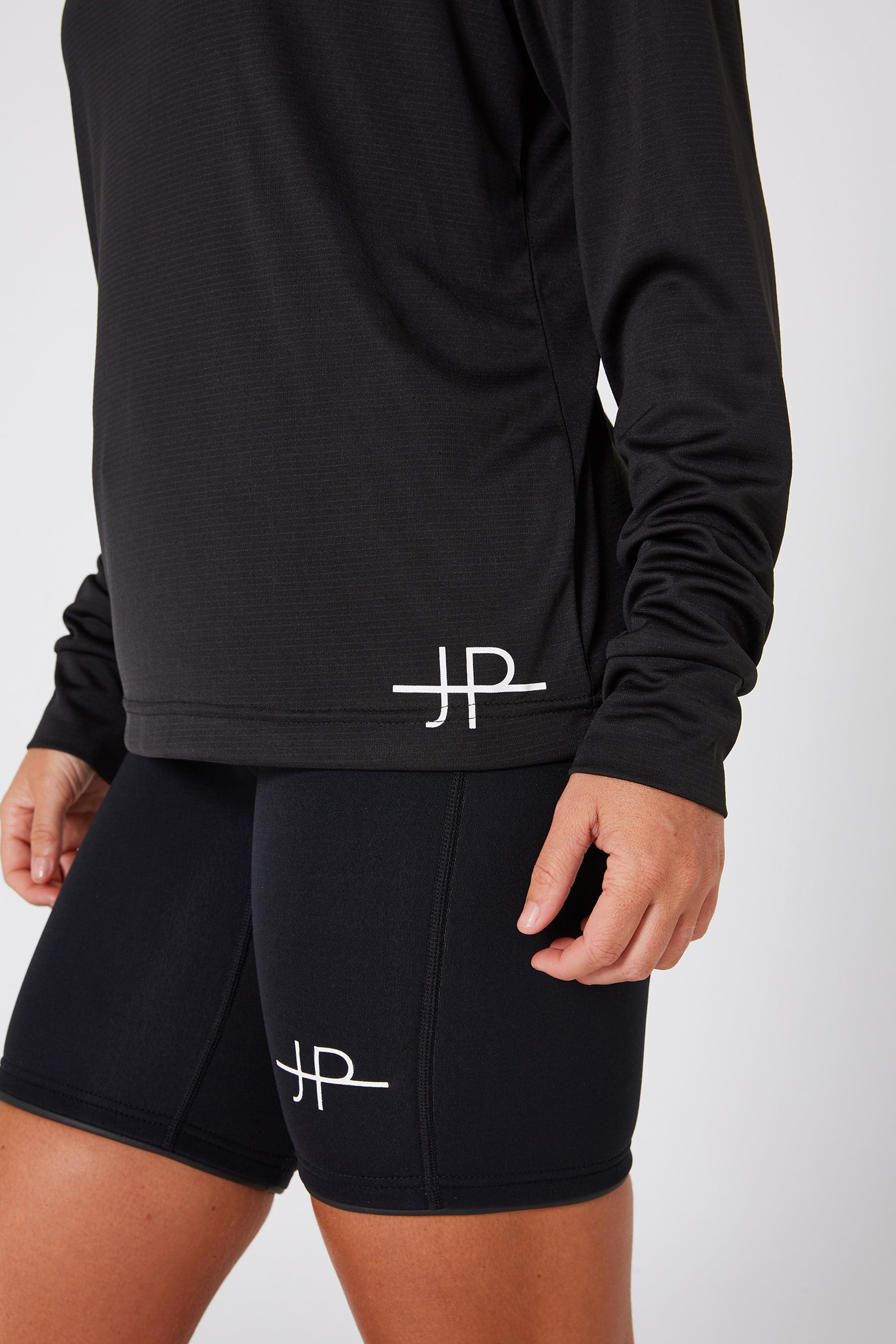Jetpilot Cause Hydro Ladies LS Tee - Black - photo 6 — view 06 (3)