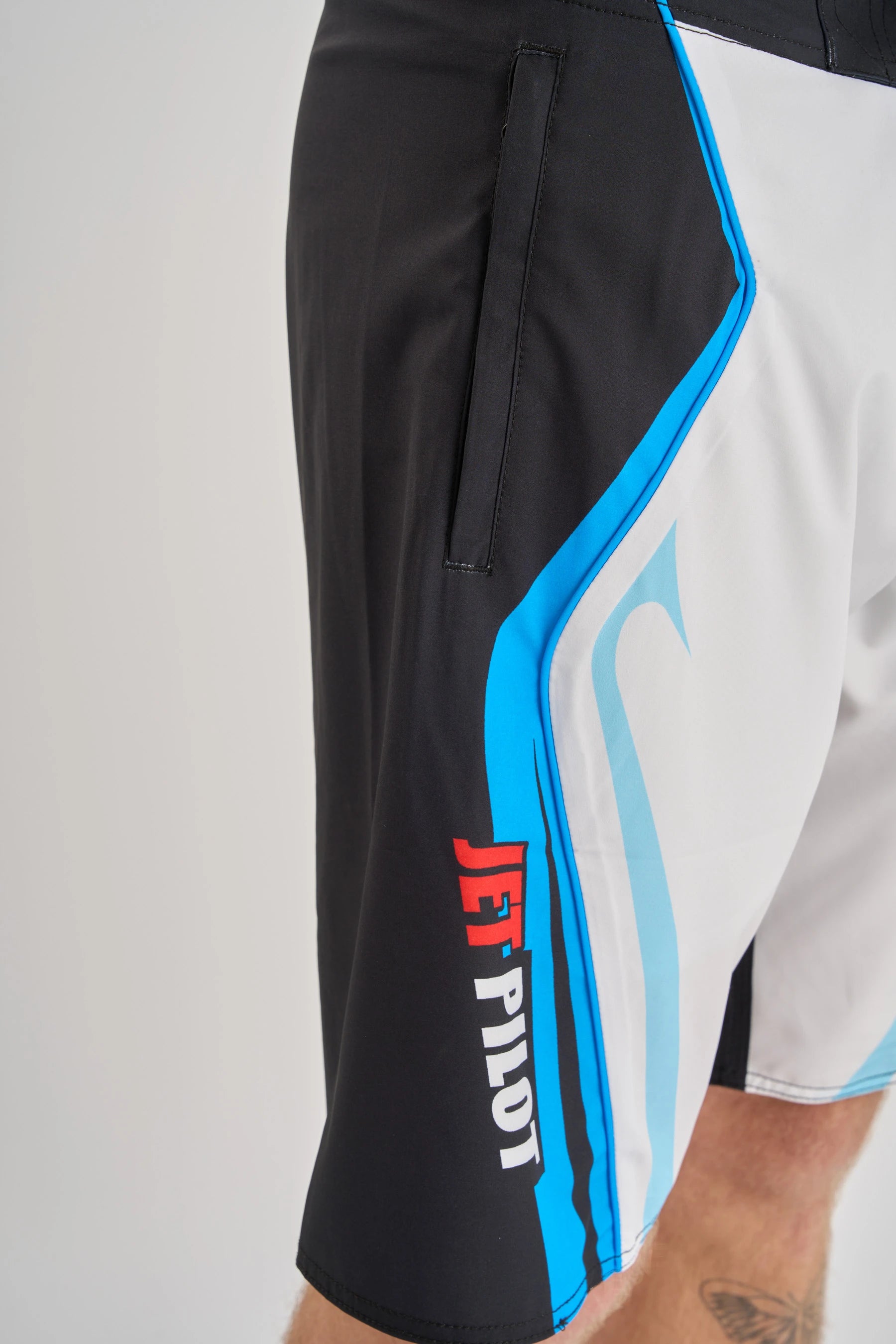 Jetpilot Pulse Streamliner Boardshort - Black/Blue 6
