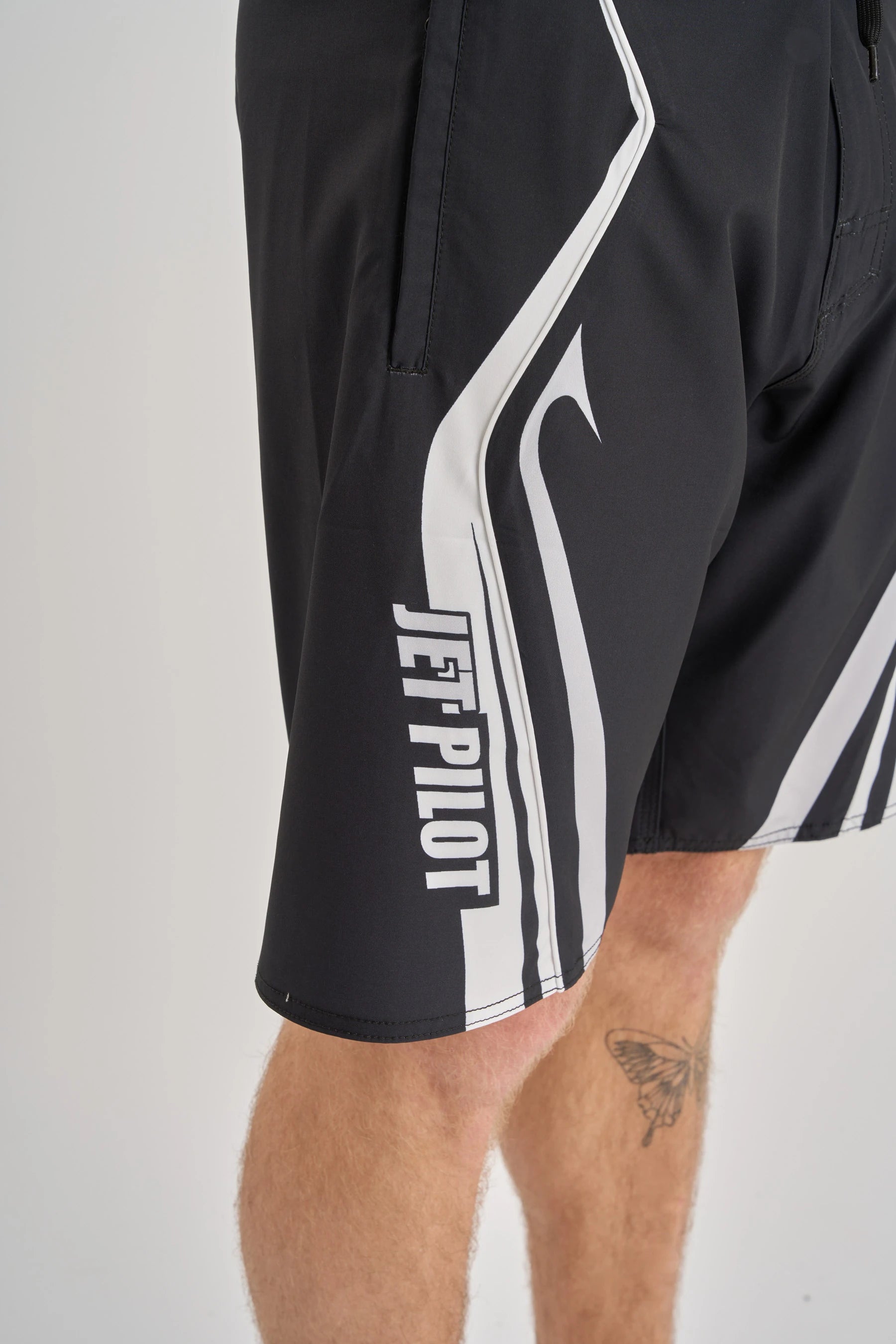Jetpilot Pulse Streamliner Boardshort - Black/White 8