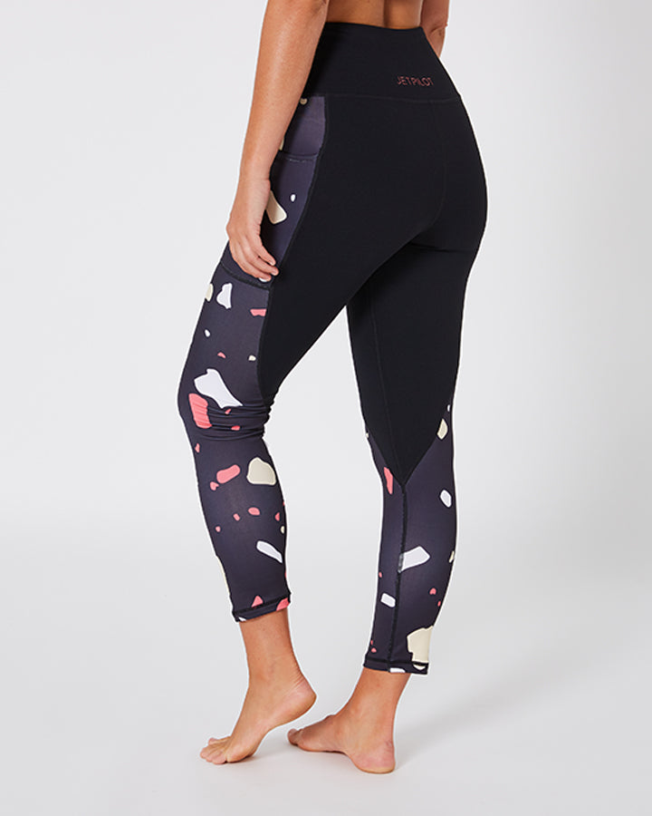 Jetpilot Pacer Quartz Ladies Leggings - Black Lifestyle 7 — view 08 (3)