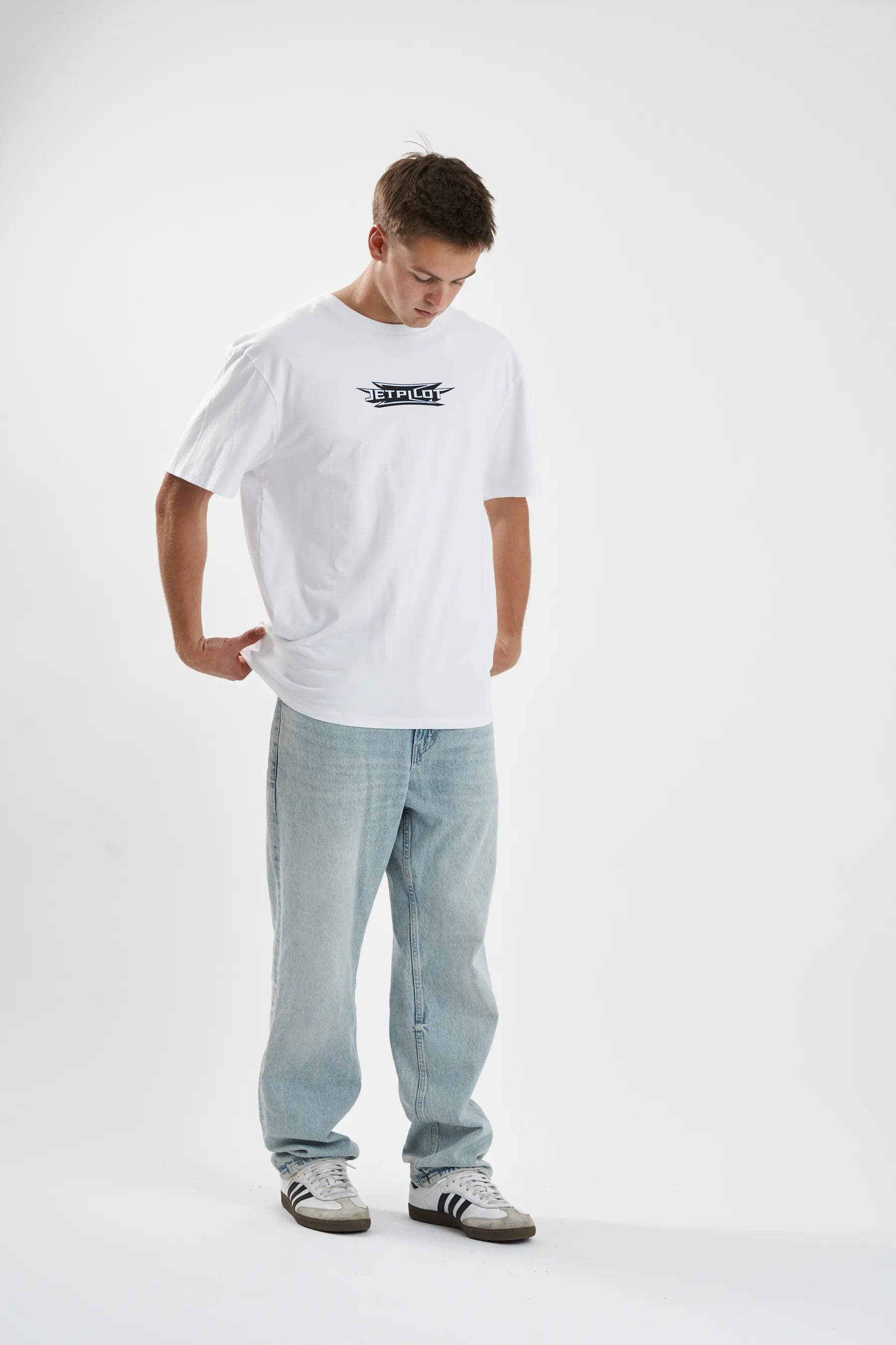 Jetpilot Velocity mens oversized graphic tee in White — view 3 of 8