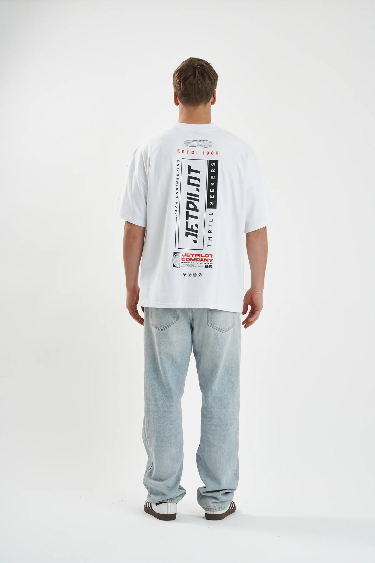 Jetpilot 86 Worldwide mens oversized graphic tee in White — view 5 of 12