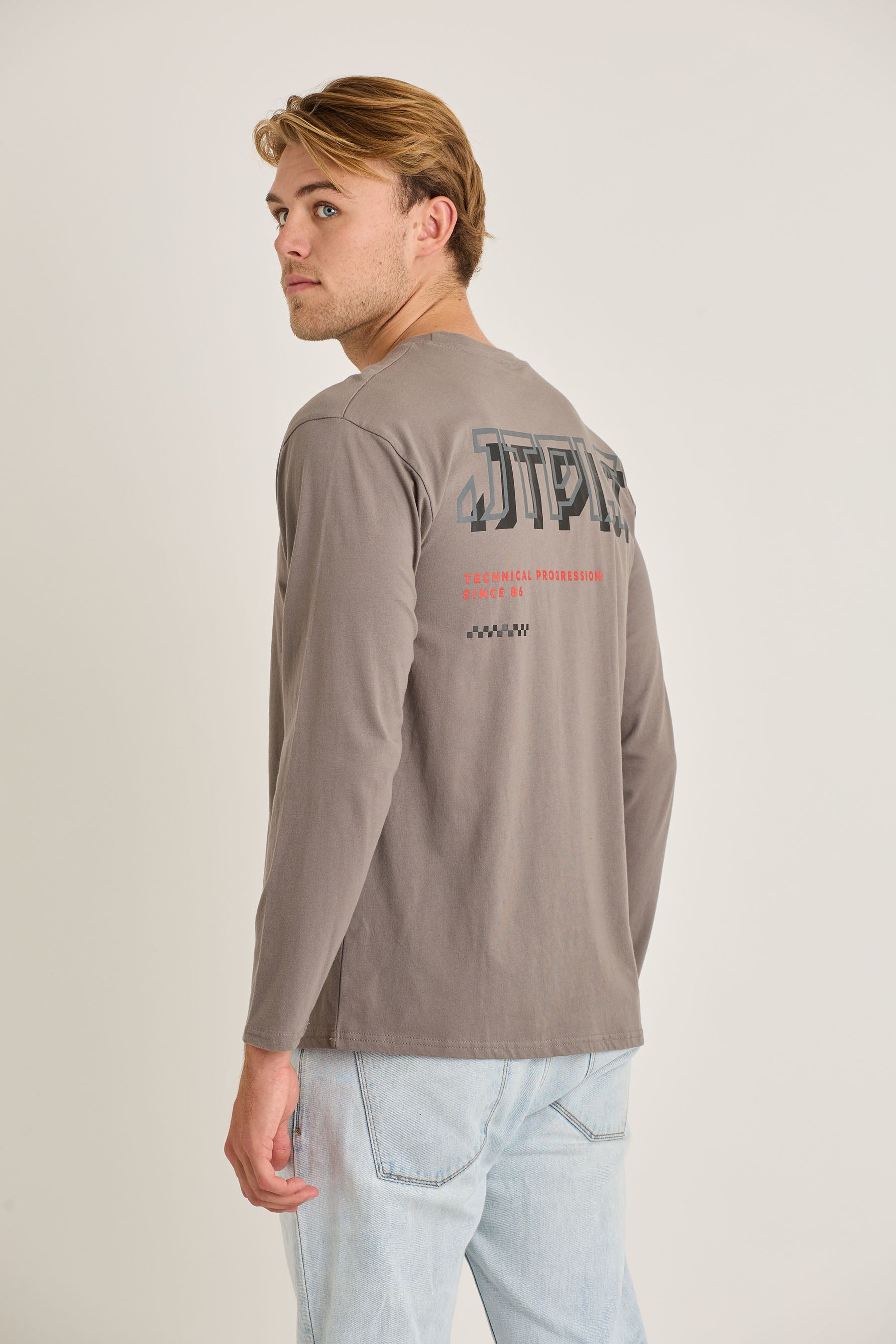 Jetpilot Tech Mens Ls Tee - Charcoal 2 — view 02 (3)