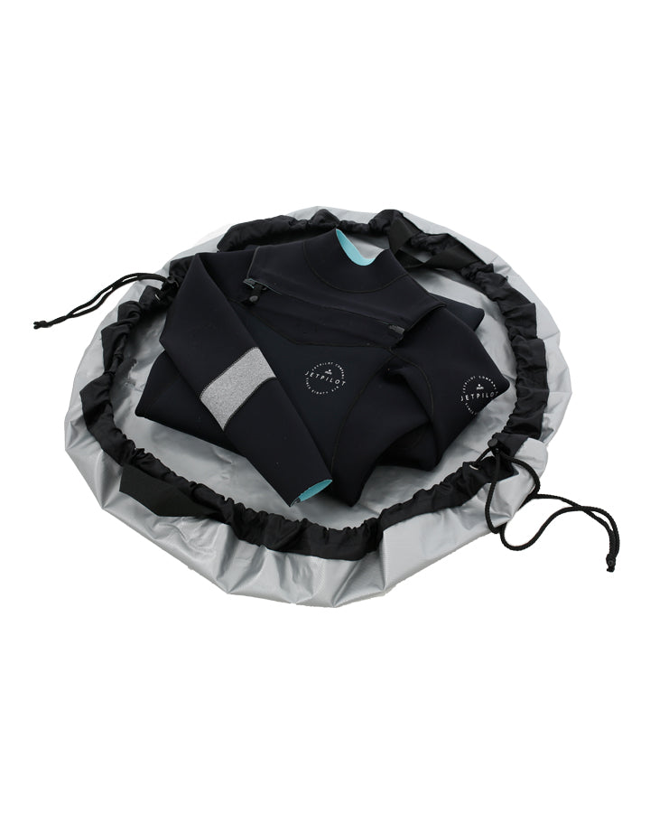 Jetpilot Wetsuit Change Mat Black/Silver - photo 6 — view 05 (5)