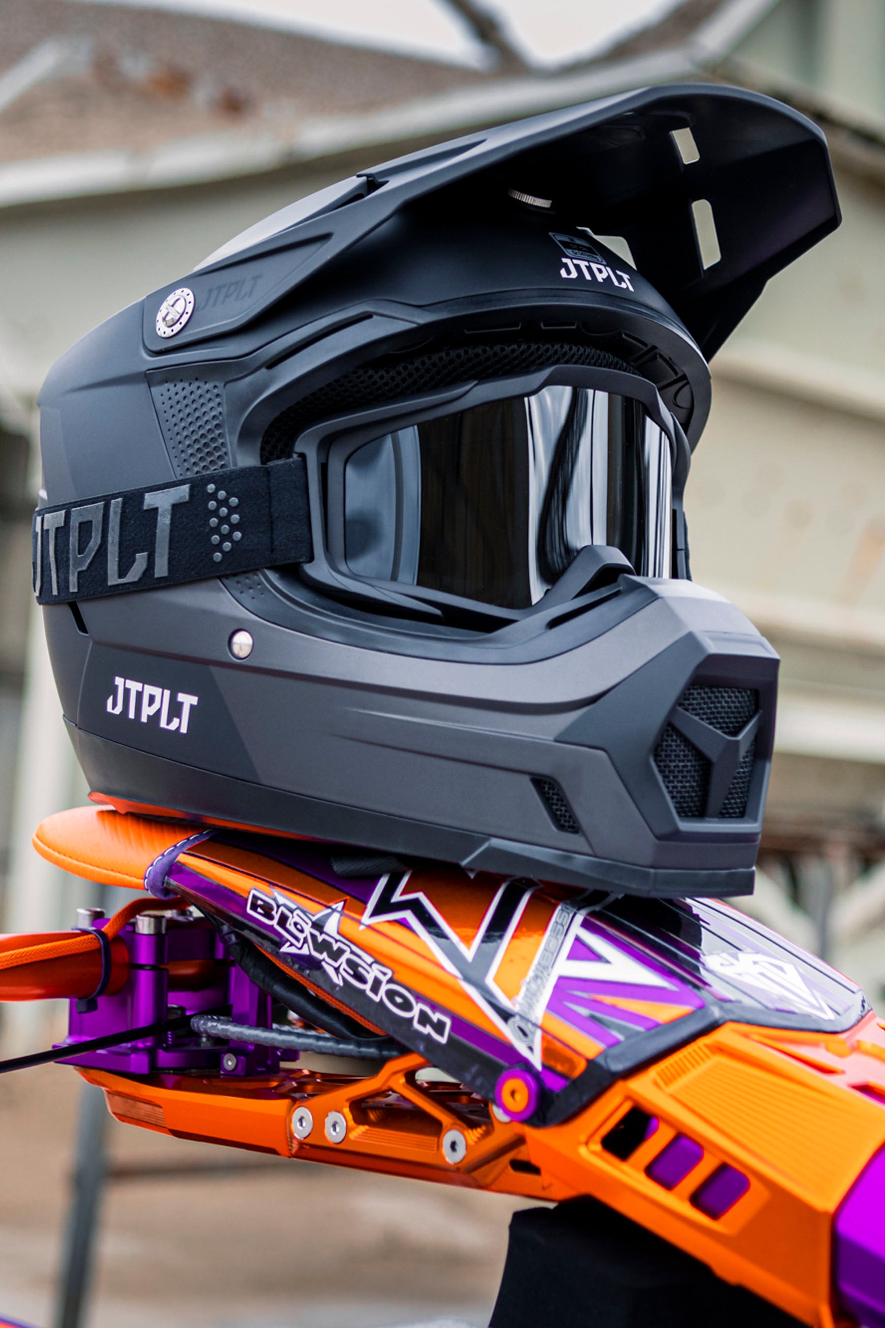 Jetpilot Vault Race Helmet - Black