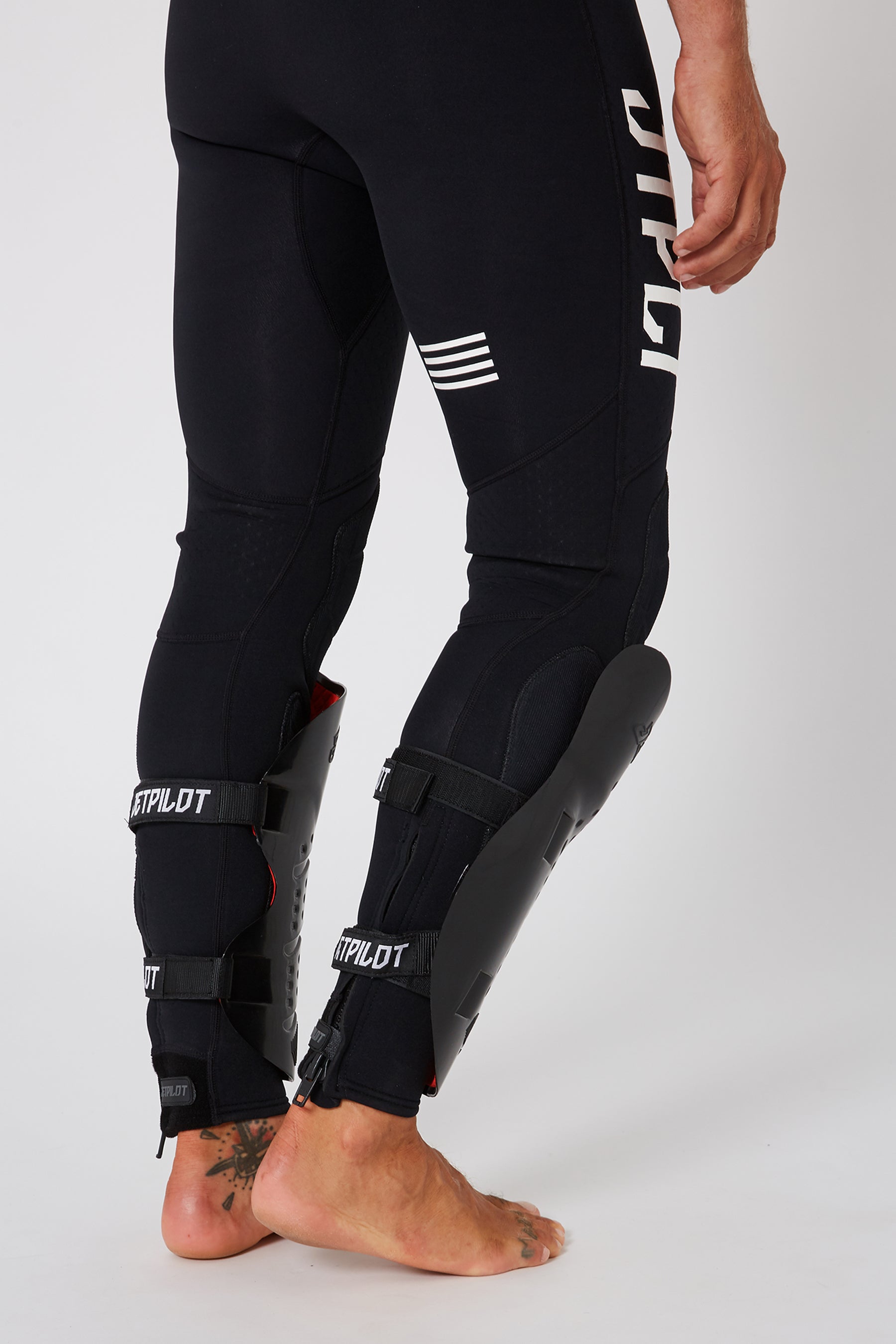 Jetpilot RX Protech Leg Guards - Black