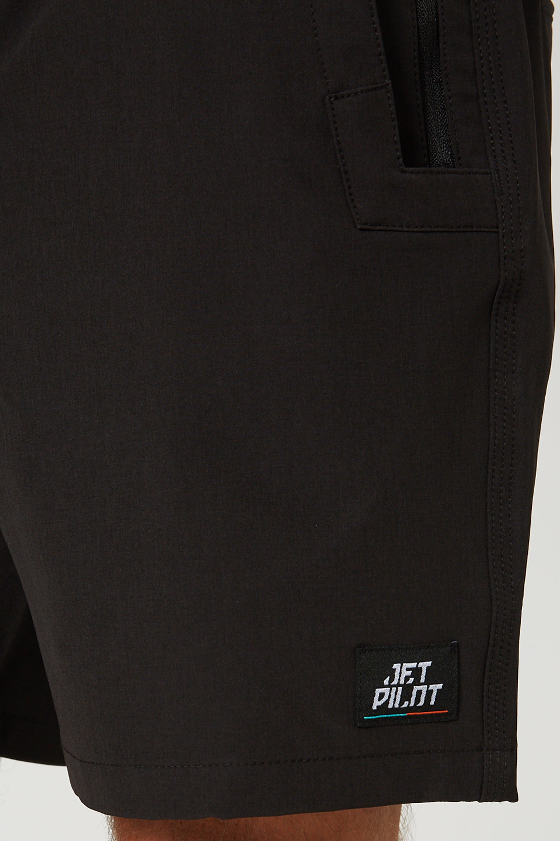 JP Jet-Lite Hybrid Walkshort - Black