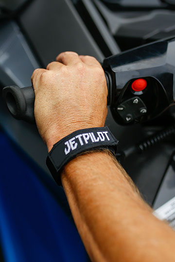 Jetpilot Floating Wristband - Black