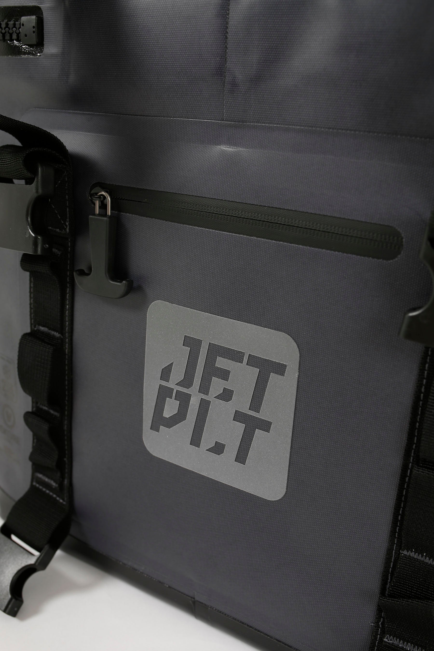 Jetpilot Venture Cooler - Charcoal 8