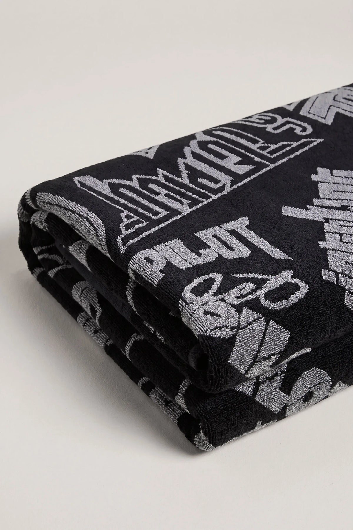 Jetpilot Logo Heritage Towel - Black