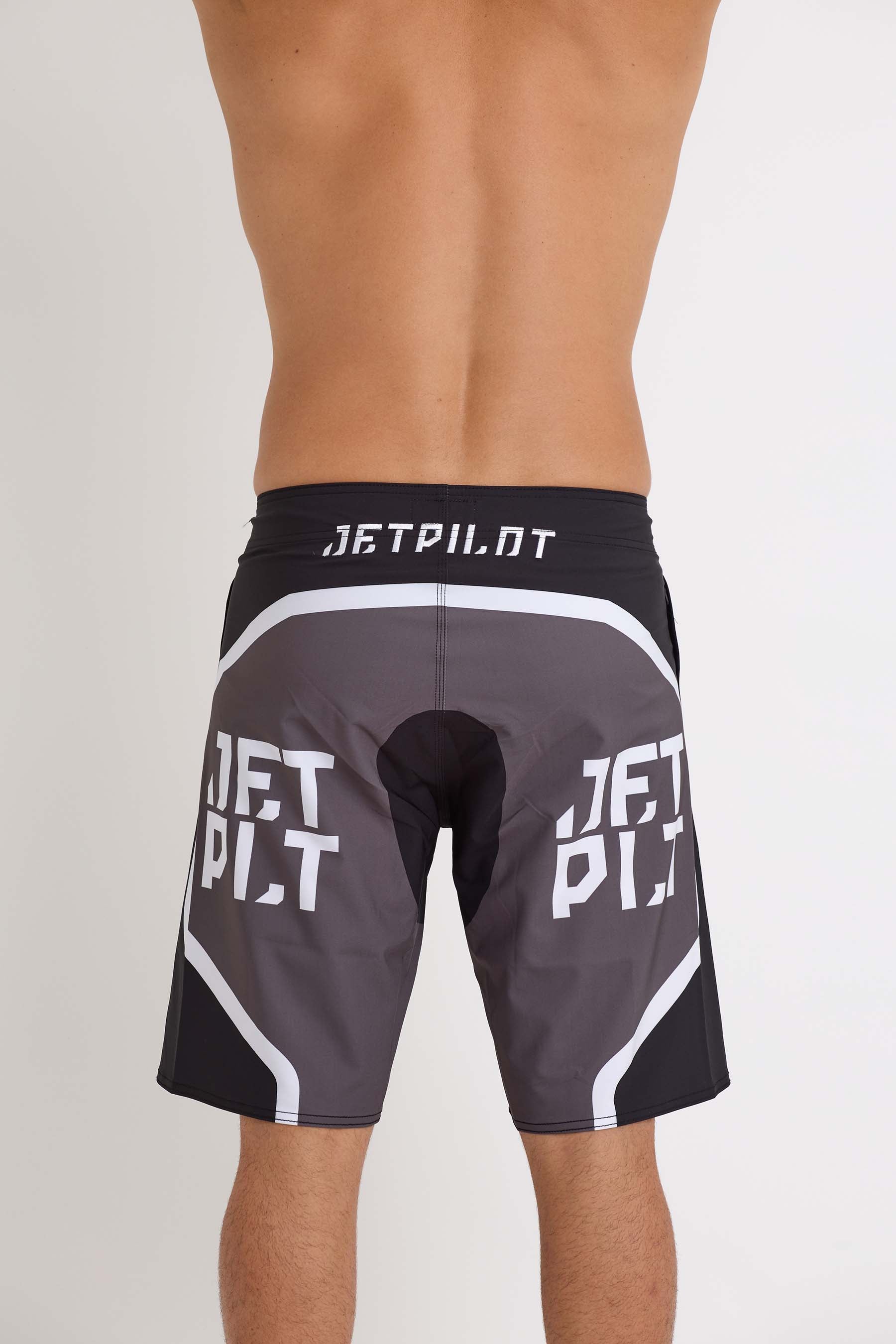 S24903 Jetpilot Vault Apex 2.0 Boardshort - Black - 4