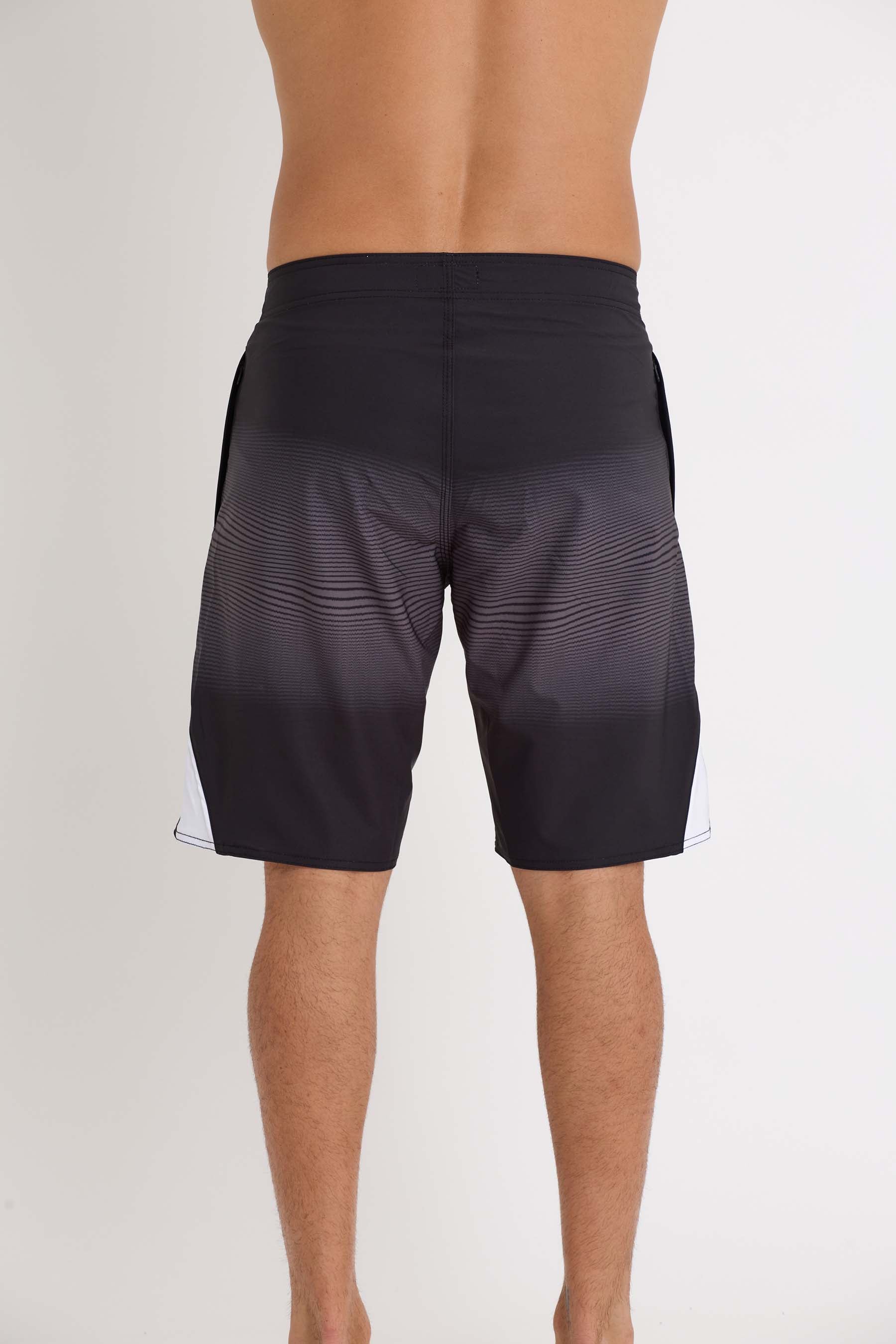 S24904 Jetpilot Pulse Streamliner Boardshort - Black - 4