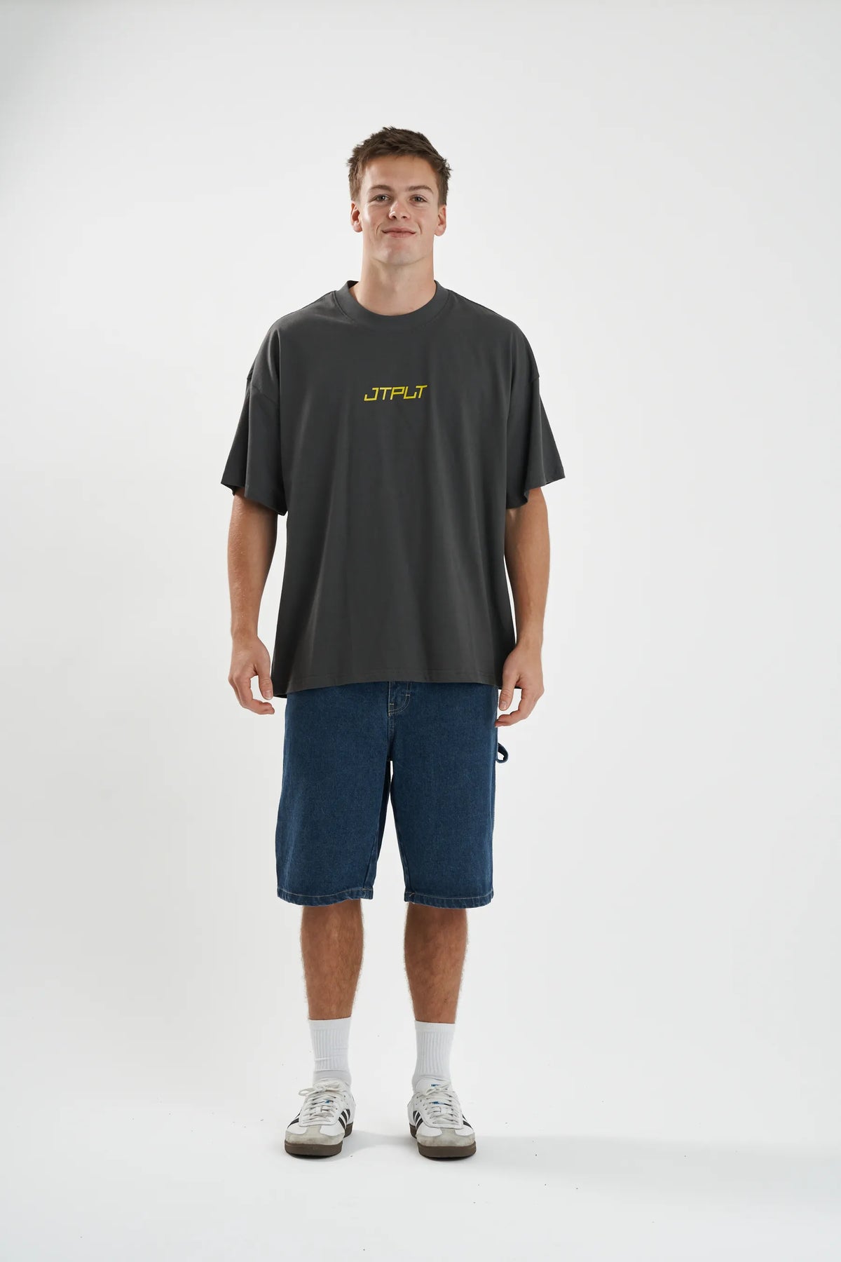 Jetpilot Vault Core mens oversized graphic tee in Grey — view 2 of 8