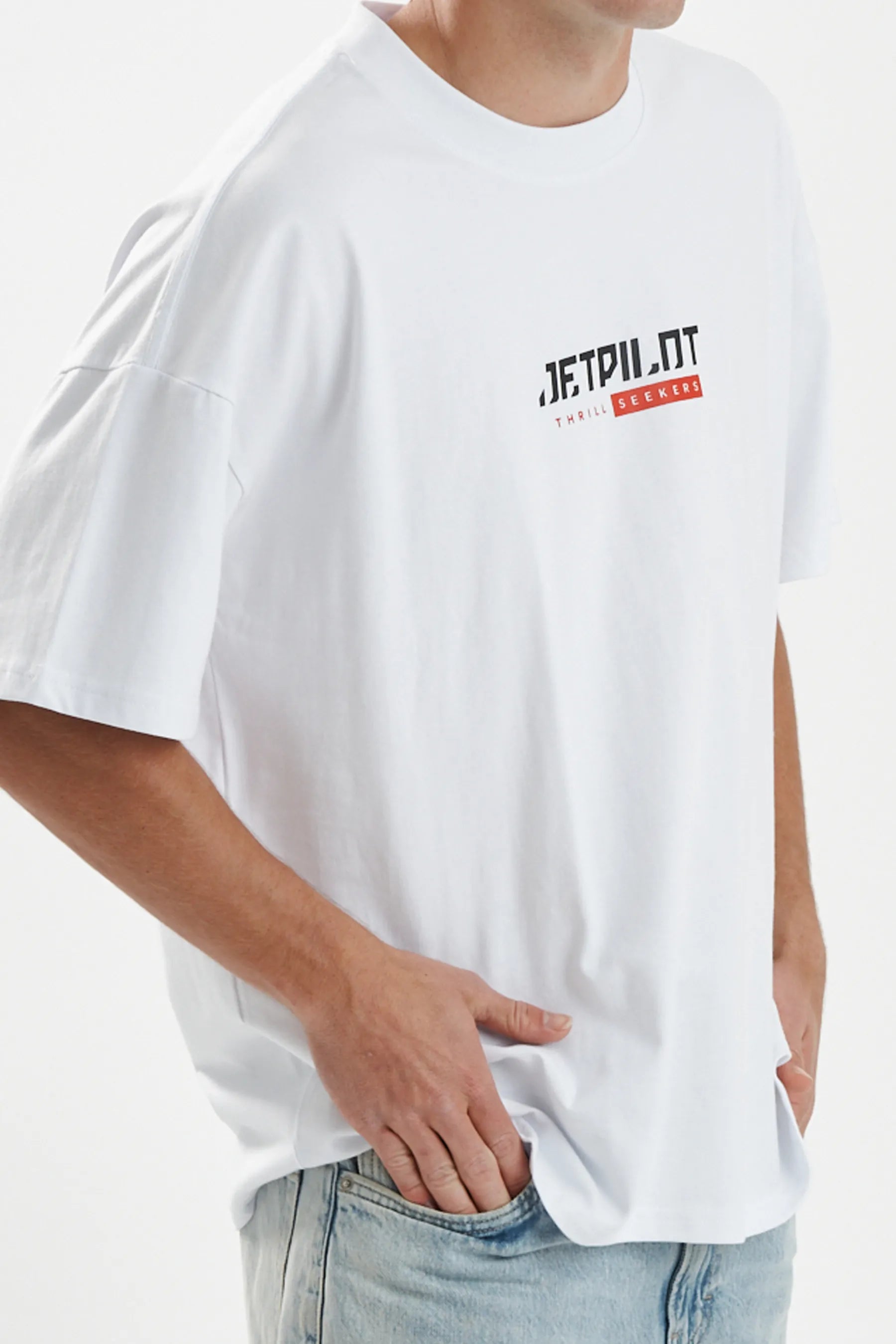 Jetpilot 86 Worldwide mens oversized graphic tee in White — view 6 of 12