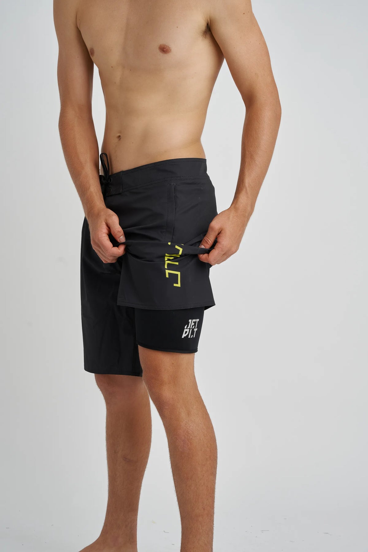 Jetpilot JTPLT mens ride shorts in Black — view 4 of 5