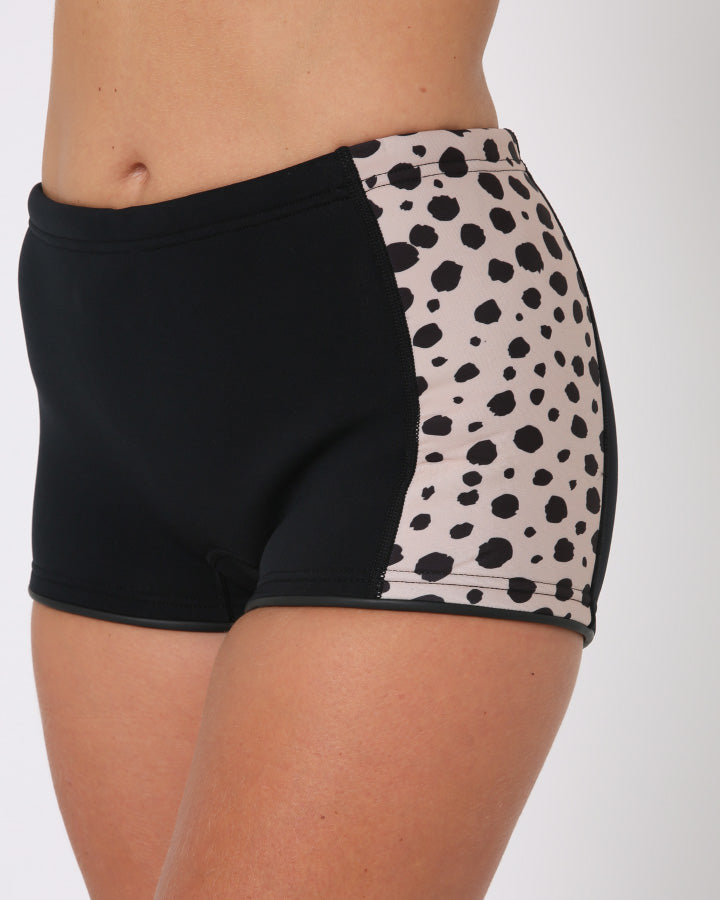 Jetpilot Sina 2.5" Ladies Neo Short - Black