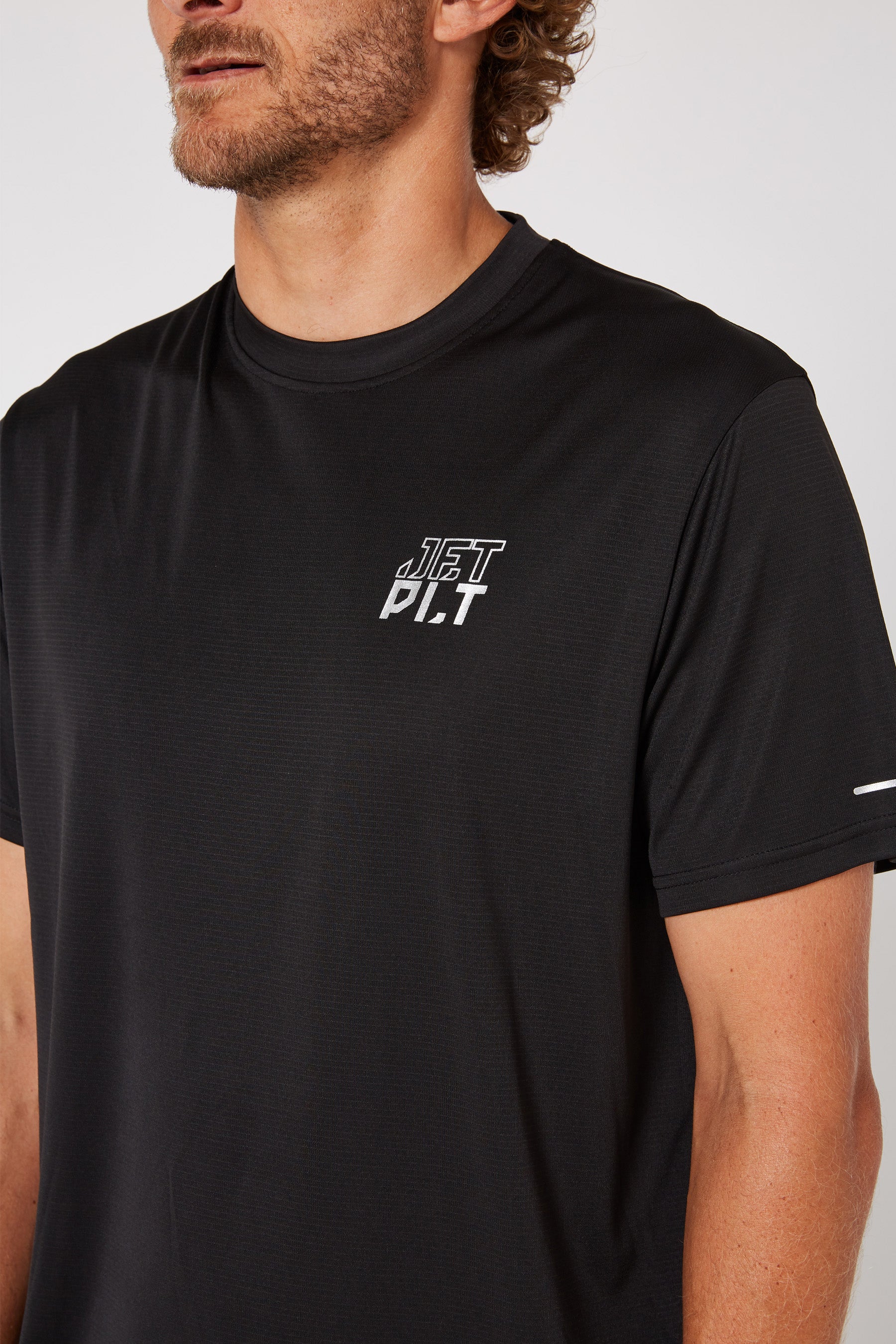 Jetpilot Venture Ss Hydro Mens Tee - Black Lifestyle 2