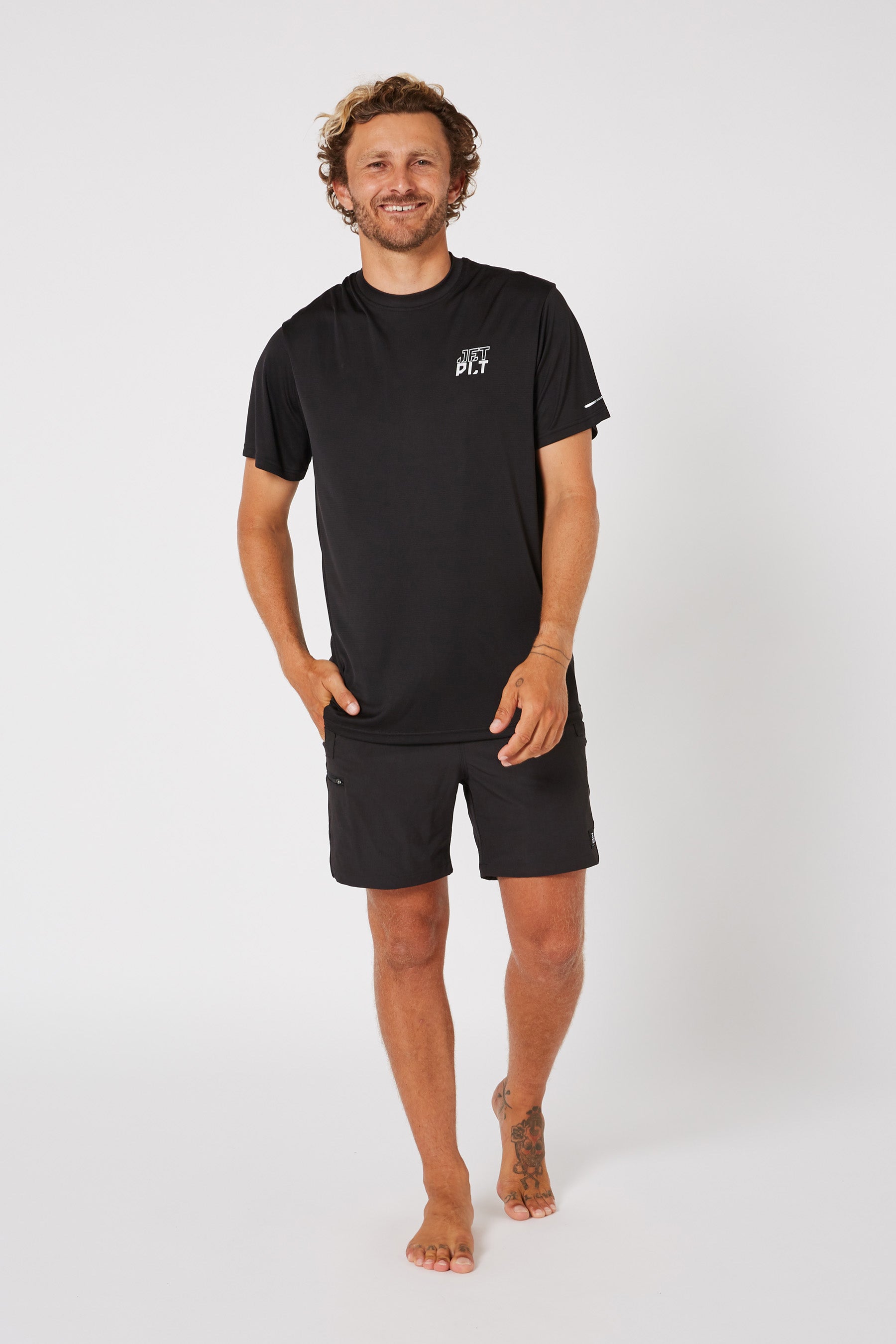 Jetpilot Venture Ss Hydro Mens Tee - Black Lifestyle 4