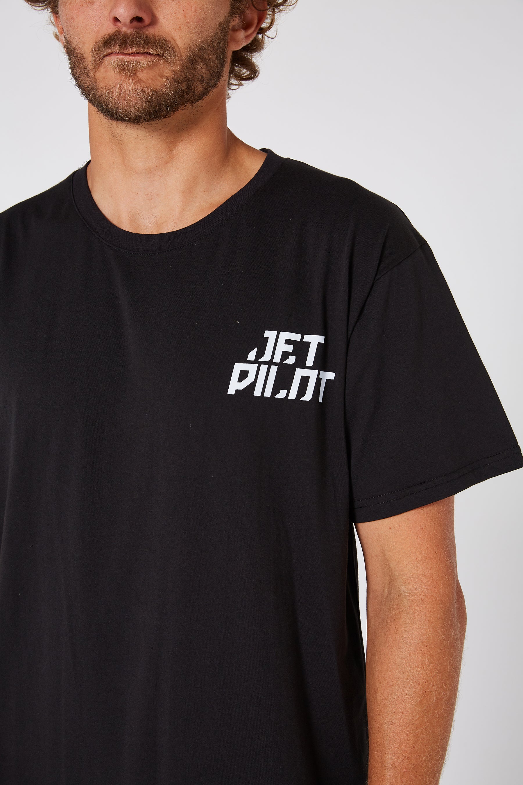 T 2025 shirt jet